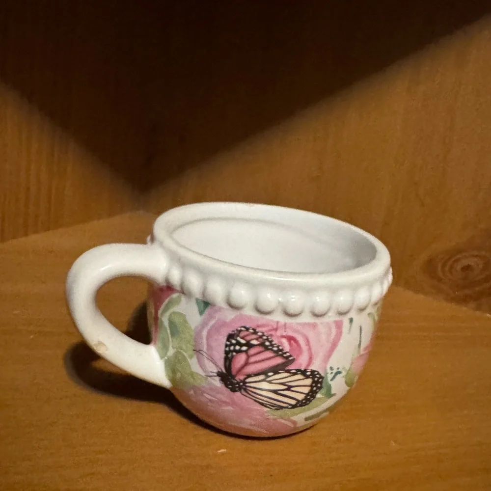 Floral Butterfly Teacup